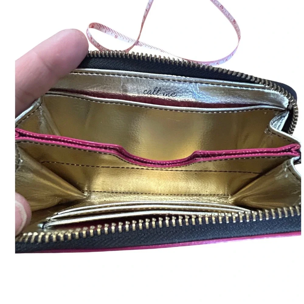 Stella & Dot Faux Python Snakeskin Zip Around Wallet.‎